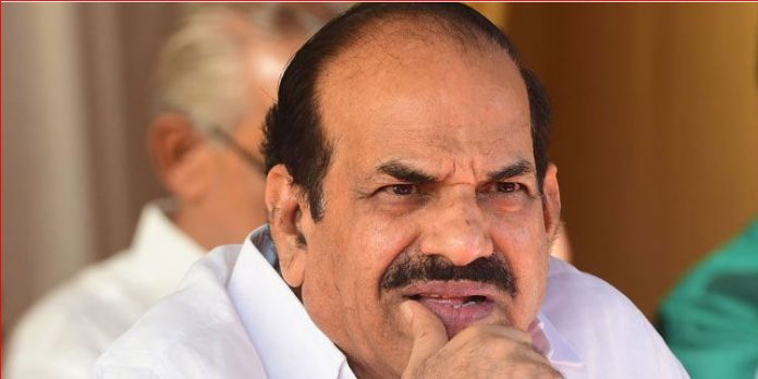 പാർട്ടി ഓഫിസ് അധികാര കേന്ദ്രമല്ല ; സർക്കാർ ഓഫിസുകളായി മാറരുതെന്ന് കോടിയേരി പാർട്ടി ഓഫിസ് അധികാര കേന്ദ്രമല്ല ; സർക്കാർ ഓഫിസുകളായി മാറരുതെന്ന് കോടിയേരി