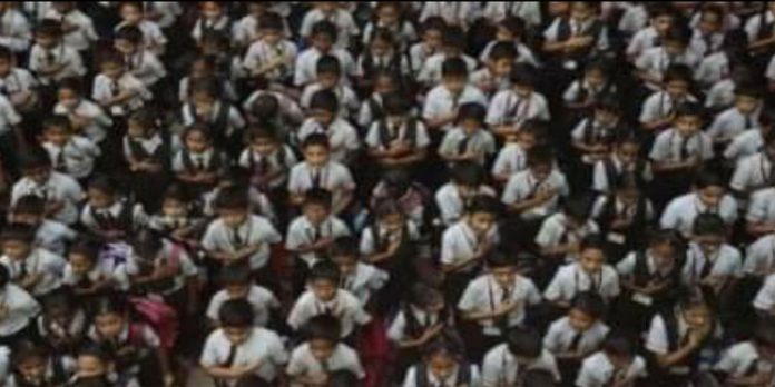 പരീക്ഷാഫീസ് അടയ്ക്കുന്നില്ല, പട്ടികവിഭാഗ വിദ്യാര്ഥികളുടെ പഠനം അനിശ്ചിതത്വത്തില് : അണ്ണാ ഡി എച്ച് ആര് എം പാര്ട്ടി പരീക്ഷാഫീസ് അടയ്ക്കുന്നില്ല, പട്ടികവിഭാഗ വിദ്യാര്ഥികളുടെ പഠനം അനിശ്ചിതത്വത്തില് : അണ്ണാ ഡി എച്ച് ആര് എം പാര്ട്ടി