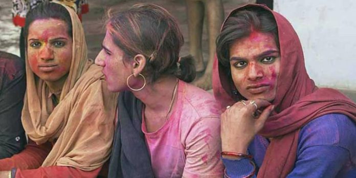 ട്രാന്സ്ജെന്ഡറുകള്ക്ക് സംവരണം ; ഒബിസി പട്ടികയില് ഉള്പ്പെടുത്താന് കേന്ദ്ര നടപടി ട്രാന്സ്ജെന്ഡറുകള്ക്ക് സംവരണം ; ഒബിസി പട്ടികയില് ഉള്പ്പെടുത്താന് കേന്ദ്ര നടപടി