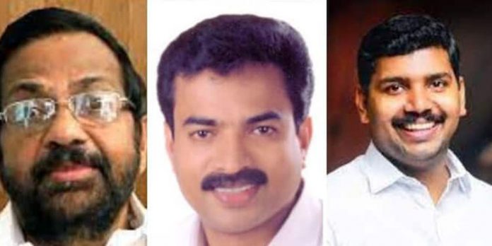 6 ജില്ലകളിൽ പുതിയ ഡി.സി.സി പ്രസിഡന്റുമാർ ഇന്ന് ചുമതലയേൽക്കും ; ചടങ്ങിൽ ഉമ്മൻചാണ്ടി പങ്കെടുക്കില്ല 6 ജില്ലകളിൽ പുതിയ ഡി.സി.സി പ്രസിഡന്റുമാർ ഇന്ന് ചുമതലയേൽക്കും ; ചടങ്ങിൽ ഉമ്മൻചാണ്ടി പങ്കെടുക്കില്ല