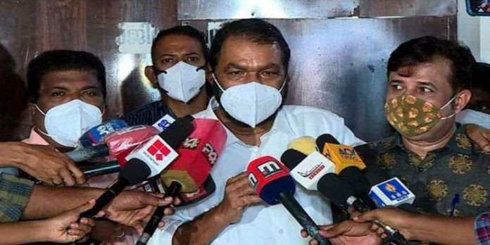 പ്ലസ് വണ് പ്രവേശനത്തില് ആശങ്ക വേണ്ട ; മുഴുവന് വിദ്യാര്ത്ഥികള്ക്കും അവസരം കിട്ടും : വിദ്യാഭ്യാസ മന്ത്രി പ്ലസ് വണ് പ്രവേശനത്തില് ആശങ്ക വേണ്ട ; മുഴുവന് വിദ്യാര്ത്ഥികള്ക്കും അവസരം കിട്ടും : വിദ്യാഭ്യാസ മന്ത്രി