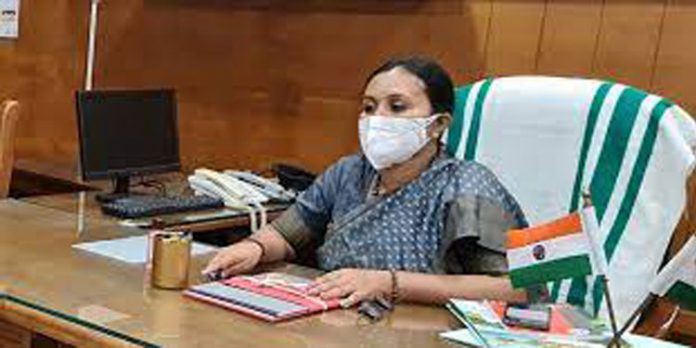 സംസ്ഥാനത്ത് ഇന്ന് 6,44,030 പേര്ക്ക് വാക്സിന് നല്കിയതായി ആരോഗ്യ മന്ത്രി വീണാ ജോര്ജ് സംസ്ഥാനത്ത് ഇന്ന് 6,44,030 പേര്ക്ക് വാക്സിന് നല്കിയതായി ആരോഗ്യ മന്ത്രി വീണാ ജോര്ജ്