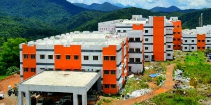 കോന്നി മെഡിക്കൽ കോളേജ് : അത്യാഹിതവിഭാഗം 11ന് തുടങ്ങും കോന്നി മെഡിക്കൽ കോളേജ് : അത്യാഹിതവിഭാഗം 11ന് തുടങ്ങും