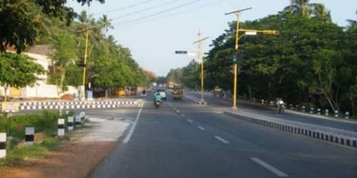 നെയ്യാറ്റിൻകരയിൽ കഴക്കൂട്ടം കാരോട് ബൈപ്പാസ് പണികൾ പാതി വഴിയിൽ ; നിർമ്മാണം അശാസ്ത്രീയമെന്ന് നാട്ടുകാർ നെയ്യാറ്റിൻകരയിൽ കഴക്കൂട്ടം കാരോട് ബൈപ്പാസ് പണികൾ പാതി വഴിയിൽ ; നിർമ്മാണം അശാസ്ത്രീയമെന്ന് നാട്ടുകാർ