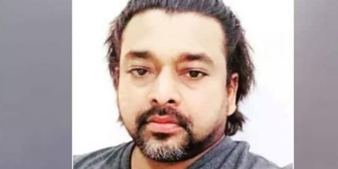 മലയാളി ദുബൈയില് വാഹനാപകടത്തില് മരിച്ചു മലയാളി ദുബൈയില് വാഹനാപകടത്തില് മരിച്ചു