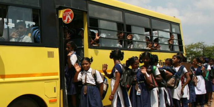 സ്കൂള് കോളേജ് ബസ്സുകളുടെ പ്രവര്ത്തനം പുതിയ മാര്ഗരേഖകള് പുറത്തിറക്കി സ്കൂള് കോളേജ് ബസ്സുകളുടെ പ്രവര്ത്തനം പുതിയ മാര്ഗരേഖകള് പുറത്തിറക്കി