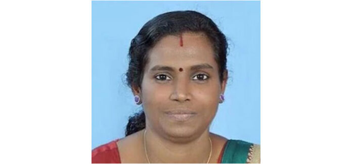 വിദ്യാര്ത്ഥി ആത്മഹത്യ ചെയ്തതിന് പിന്നാലെ വിവരമറിഞ്ഞ മാതാവ് ഹൃദയാഘാതം മൂലം മരിച്ചു വിദ്യാര്ത്ഥി ആത്മഹത്യ ചെയ്തതിന് പിന്നാലെ വിവരമറിഞ്ഞ മാതാവ് ഹൃദയാഘാതം മൂലം മരിച്ചു
