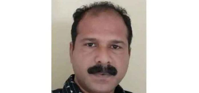 തൃശ്ശൂര് സ്വദേശി ഒമാനില് ഹൃദയാഘാതം മൂലം മരിച്ചു തൃശ്ശൂര് സ്വദേശി ഒമാനില് ഹൃദയാഘാതം മൂലം മരിച്ചു