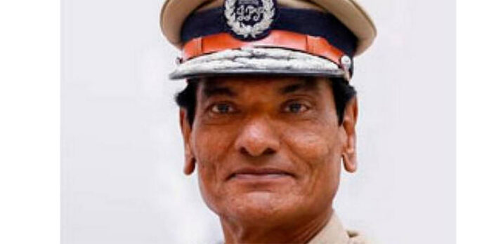 പോലീസ് ഉദ്യോഗസ്ഥര്ക്ക് പുതിയ മാര്ഗനിര്ദ്ദേശങ്ങളുമായി സര്ക്കുലര് പുറത്തിറക്കി പോലീസ് ഉദ്യോഗസ്ഥര്ക്ക് പുതിയ മാര്ഗനിര്ദ്ദേശങ്ങളുമായി സര്ക്കുലര് പുറത്തിറക്കി