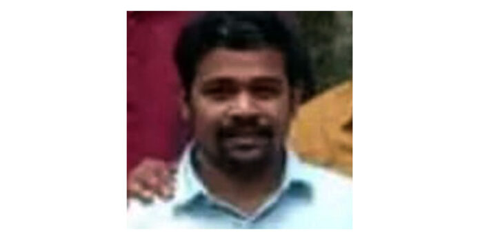 പുഴയില് വീണു കാണാതായ കൃഷി വകുപ്പ് ജീവനക്കാരന്റെ മൃതദേഹം കണ്ടെത്തി പുഴയില് വീണു കാണാതായ കൃഷി വകുപ്പ് ജീവനക്കാരന്റെ മൃതദേഹം കണ്ടെത്തി