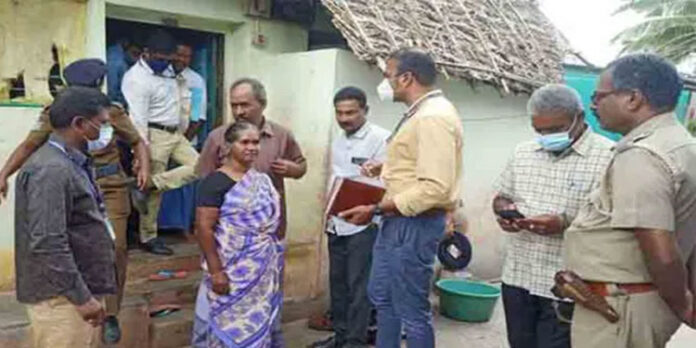 മാവോയിസ്റ്റ് പ്രവര്ത്തകരുടെ വീടുകളില് എന്ഐഎ മിന്നല് പരിശോധന നടത്തി മാവോയിസ്റ്റ് പ്രവര്ത്തകരുടെ വീടുകളില് എന്ഐഎ മിന്നല് പരിശോധന നടത്തി