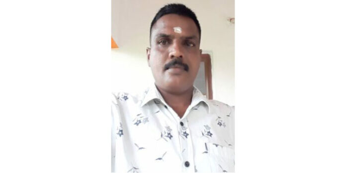 തിരുവല്ലയില് യുവാവിനെ വീടിന്റെ കുളിമുറിയില് തൂങ്ങി മരിച്ച നിലയില് കണ്ടെത്തി തിരുവല്ലയില് യുവാവിനെ വീടിന്റെ കുളിമുറിയില് തൂങ്ങി മരിച്ച നിലയില് കണ്ടെത്തി