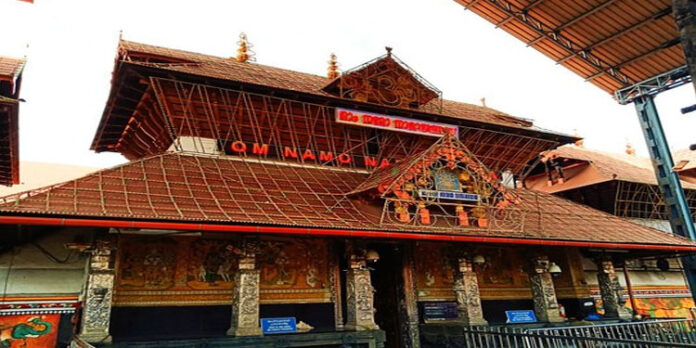 ക്ഷേത്രത്തിലെ പാല്പ്പായസം മറിഞ്ഞ് വീണ് ഗുരുവായൂര് ക്ഷേത്രത്തിലെ കീഴ്ശാന്തിക്ക് പൊള്ളലേറ്റു ക്ഷേത്രത്തിലെ പാല്പ്പായസം മറിഞ്ഞ് വീണ് ഗുരുവായൂര് ക്ഷേത്രത്തിലെ കീഴ്ശാന്തിക്ക് പൊള്ളലേറ്റു