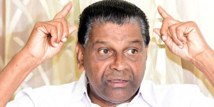 ഹോട്ടലുടമ ജീവനൊടുക്കിയ സംഭവത്തില് സമഗ്ര അന്വേഷണം വേണം : തിരുവഞ്ചൂര് രാധാകൃഷ്ണന് എം.എല്.എ ഹോട്ടലുടമ ജീവനൊടുക്കിയ സംഭവത്തില് സമഗ്ര അന്വേഷണം വേണം : തിരുവഞ്ചൂര് രാധാകൃഷ്ണന് എം.എല്.എ