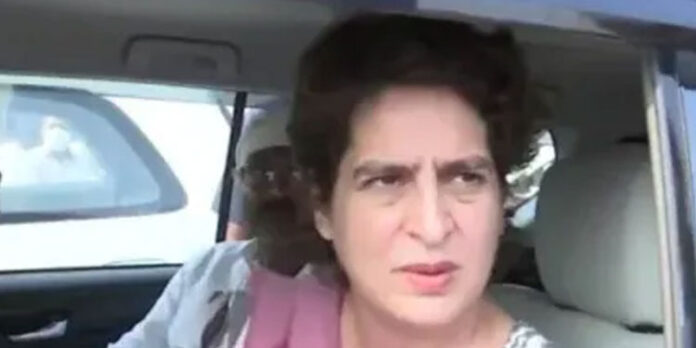 പോലീസ് കസ്റ്റഡിയില് മരിച്ച യുവാവിന്റെ കുടുംബത്തെ കാണാന് പ്രിയങ്ക ഗാന്ധിയ്ക്ക് അനുമതി പോലീസ് കസ്റ്റഡിയില് മരിച്ച യുവാവിന്റെ കുടുംബത്തെ കാണാന് പ്രിയങ്ക ഗാന്ധിയ്ക്ക് അനുമതി