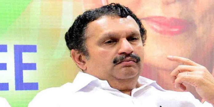 കെ.പി.സി.സി ഭാരവാഹി പട്ടിക പുറത്തുവിട്ടതിന് പിന്നാലെ അതൃപ്തി പരസ്യമാക്കി കെ.മുരളീധരന് എം.പി കെ.പി.സി.സി ഭാരവാഹി പട്ടിക പുറത്തുവിട്ടതിന് പിന്നാലെ അതൃപ്തി പരസ്യമാക്കി കെ.മുരളീധരന് എം.പി