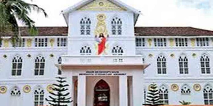 സിറോ മലബാര് സഭ ഭൂമിഇടപാട് ; എന്ഫോഴ്സ്മെന്റ് ഡയറക്ടറേറ്റ് അന്വേഷണം ആരംഭിച്ചു സിറോ മലബാര് സഭ ഭൂമിഇടപാട് ; എന്ഫോഴ്സ്മെന്റ് ഡയറക്ടറേറ്റ് അന്വേഷണം ആരംഭിച്ചു