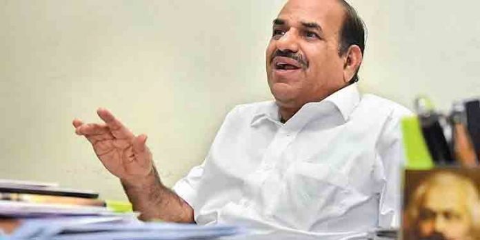 മേയര്ക്കെതിരെയുള്ള കെ മുരളീധരന്റെ പ്രസ്താവന അങ്ങേയറ്റം അപലപനീയo : കോടിയേരി മേയര്ക്കെതിരെയുള്ള കെ മുരളീധരന്റെ പ്രസ്താവന അങ്ങേയറ്റം അപലപനീയo : കോടിയേരി