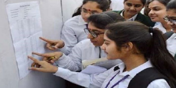 പ്ലസ് വണ് സപ്ലിമെന്ററി അലോട്ട്മെന്റിന് ഇന്നു രാവിലെ പത്തുമണി മുതല് അപേക്ഷിക്കാം പ്ലസ് വണ് സപ്ലിമെന്ററി അലോട്ട്മെന്റിന് ഇന്നു രാവിലെ പത്തുമണി മുതല് അപേക്ഷിക്കാം