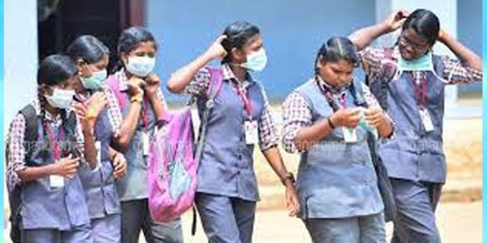 പ്ലസ് വണ് സീറ്റ് കൂട്ടി സര്ക്കാര് ഉത്തരവിറങ്ങി പ്ലസ് വണ് സീറ്റ് കൂട്ടി സര്ക്കാര് ഉത്തരവിറങ്ങി