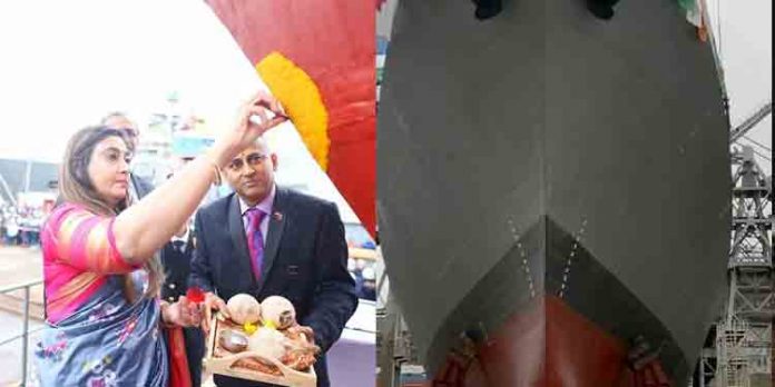 ഇന്ത്യന് നാവികസേനയുടെ കരുത്ത് കൂട്ടി ഐ എന് എസ് തുഷില് ഇന്ത്യന് നാവികസേനയുടെ കരുത്ത് കൂട്ടി ഐ എന് എസ് തുഷില്