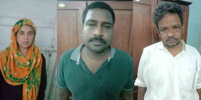 ആയുധം കാണിച്ച് വാഹനം തട്ടിയെടുത്ത സംഘത്തെ പോലീസ് അറസ്റ്റ് ചെയ്തു ആയുധം കാണിച്ച് വാഹനം തട്ടിയെടുത്ത സംഘത്തെ പോലീസ് അറസ്റ്റ് ചെയ്തു