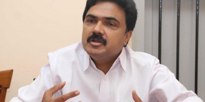എ പ്ലസ് നേടിയ വിദ്യാര്ഥികള്ക്ക് പോലും സീറ്റില്ല ; പ്ലസ് ടു സീറ്റുകള് വര്ധിപ്പിക്കണമെന്ന് ജോസ് കെ.മാണി എ പ്ലസ് നേടിയ വിദ്യാര്ഥികള്ക്ക് പോലും സീറ്റില്ല ; പ്ലസ് ടു സീറ്റുകള് വര്ധിപ്പിക്കണമെന്ന് ജോസ് കെ.മാണി
