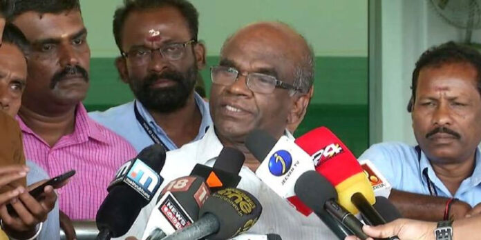 സുപ്രീംകോടതിയില് ചെമ്പോല സമര്പ്പിച്ചതായി അറിയില്ലെന്ന് ദേവസ്വം ബോര്ഡ് പ്രസിഡന്റ് എന്.വാസു സുപ്രീംകോടതിയില് ചെമ്പോല സമര്പ്പിച്ചതായി അറിയില്ലെന്ന് ദേവസ്വം ബോര്ഡ് പ്രസിഡന്റ് എന്.വാസു