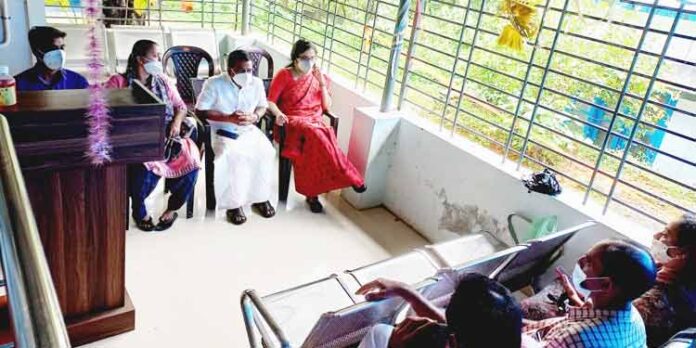 കോട്ടാങ്ങലില് പ്രമോദ് നാരായണ് എംഎല്എയുടെ നേതൃത്വത്തില് അടിയന്തര യോഗം ചേര്ന്നു കോട്ടാങ്ങലില് പ്രമോദ് നാരായണ് എംഎല്എയുടെ നേതൃത്വത്തില് അടിയന്തര യോഗം ചേര്ന്നു