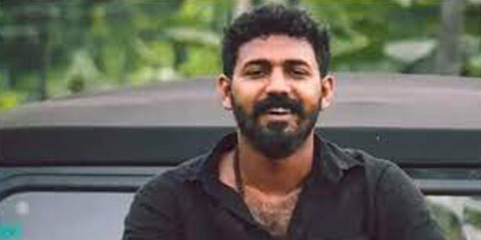 ആകാശ് തില്ലങ്കേരിക്കെതിരെ ഗുരുതര ആരോപണവുമായി കോൺഗ്രസ് എംഎൽഎ ടി സിദ്ധിഖ് ആകാശ് തില്ലങ്കേരിക്കെതിരെ ഗുരുതര ആരോപണവുമായി കോൺഗ്രസ് എംഎൽഎ ടി സിദ്ധിഖ്