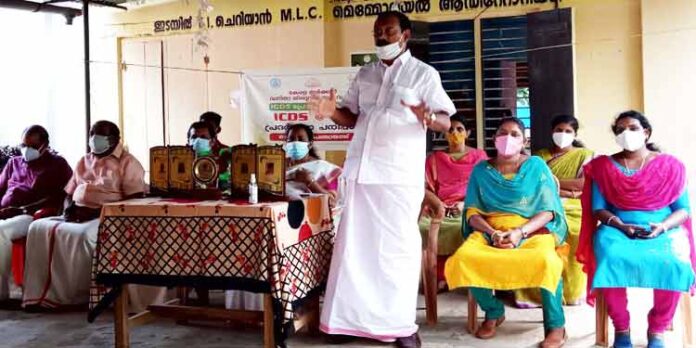 ഓമല്ലൂര് പഞ്ചായത്തിലെ അങ്കണവാടി പ്രവര്ത്തകരുടെ നേതൃത്വത്തില് അങ്കണവാടി സേവനങ്ങളുടെ പ്രദര്ശനം ഓമല്ലൂര് പഞ്ചായത്തിലെ അങ്കണവാടി പ്രവര്ത്തകരുടെ നേതൃത്വത്തില് അങ്കണവാടി സേവനങ്ങളുടെ പ്രദര്ശനം