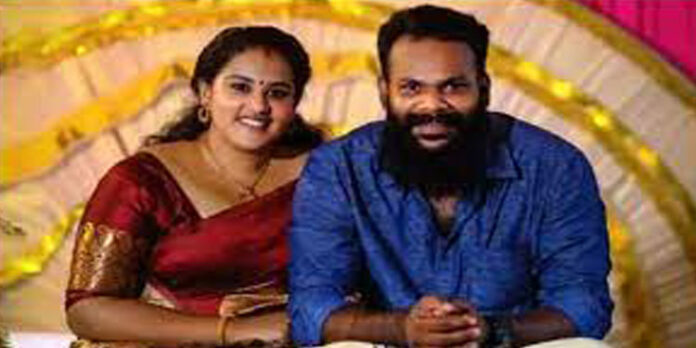 കുഞ്ഞിനെ കാണാതായ സംഭവം – ഒടുവിൽ അനുപമയുടെ പരാതിയിൽ ഉറ്റബന്ധുക്കൾക്കെതിരെ പോലീസ് കേസ് കുഞ്ഞിനെ കാണാതായ സംഭവം – ഒടുവിൽ അനുപമയുടെ പരാതിയിൽ ഉറ്റബന്ധുക്കൾക്കെതിരെ പോലീസ് കേസ്