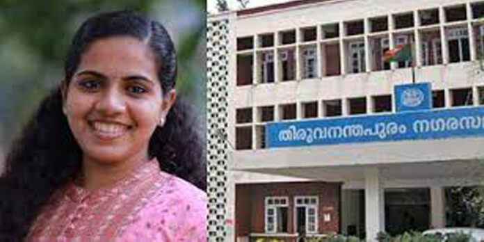 തിരുവനന്തപുരം നഗരസഭയിലെ നികുതി തട്ടിപ്പ് സ്ഥിരീകരിച്ച് മേയർ ; ഉദ്യോഗസ്ഥർ തട്ടിയെടുത്തത് ലക്ഷങ്ങൾ തിരുവനന്തപുരം നഗരസഭയിലെ നികുതി തട്ടിപ്പ് സ്ഥിരീകരിച്ച് മേയർ ; ഉദ്യോഗസ്ഥർ തട്ടിയെടുത്തത് ലക്ഷങ്ങൾ