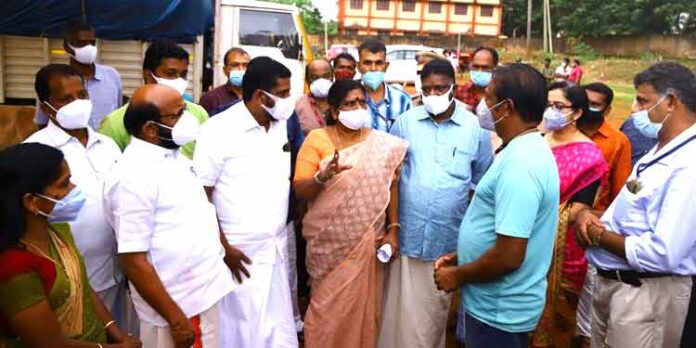 വളര്ത്തുമൃഗങ്ങളെ നഷ്ടമായവര്ക്ക് മതിയായ നഷ്ടപരിഹാരം നല്കും : മന്ത്രി ജെ. ചിഞ്ചുറാണി വളര്ത്തുമൃഗങ്ങളെ നഷ്ടമായവര്ക്ക് മതിയായ നഷ്ടപരിഹാരം നല്കും : മന്ത്രി ജെ. ചിഞ്ചുറാണി