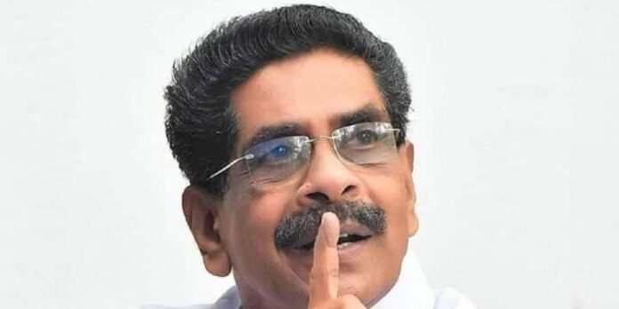 ഹരിത വിഷയo : ലീഗിനെ വിമര്ശിച്ച് മുല്ലപ്പള്ളി രാമചന്ദ്രന് ഹരിത വിഷയo : ലീഗിനെ വിമര്ശിച്ച് മുല്ലപ്പള്ളി രാമചന്ദ്രന്