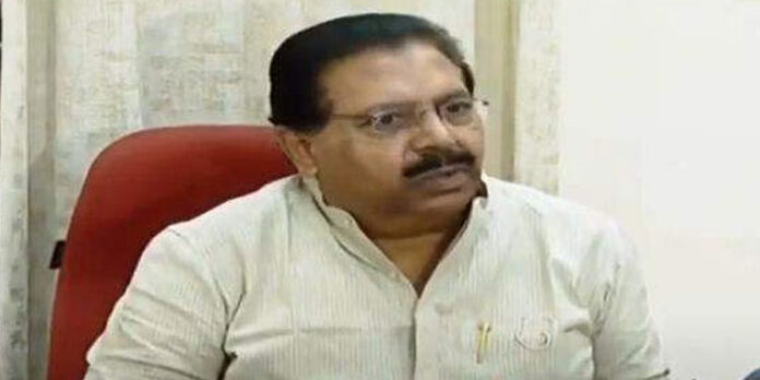 പുരാവസ്തു തട്ടിപ്പ് കേസില് കെ.സുധാകരനെതിരെ ജുഡീഷ്യല് അന്വേഷണം വേണo : പി.സി.ചാക്കോ പുരാവസ്തു തട്ടിപ്പ് കേസില് കെ.സുധാകരനെതിരെ ജുഡീഷ്യല് അന്വേഷണം വേണo : പി.സി.ചാക്കോ