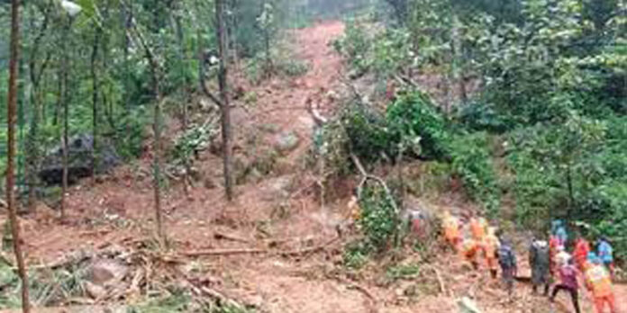 കോട്ടയം ജില്ലയിലെ 33 ഇടങ്ങളിൽ മണ്ണിടിച്ചിലിനു സാധ്യത കോട്ടയം ജില്ലയിലെ 33 ഇടങ്ങളിൽ മണ്ണിടിച്ചിലിനു സാധ്യത