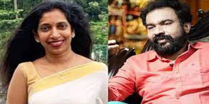 സഹോദരിയുടെ കല്യാണത്തിന് 18 ലക്ഷം രൂപ വാങ്ങി – തിരികെ ചോദിച്ചപ്പോള് അനിതയ്ക്ക് വൈരാഗ്യമായി : മോന്സണ് സഹോദരിയുടെ കല്യാണത്തിന് 18 ലക്ഷം രൂപ വാങ്ങി – തിരികെ ചോദിച്ചപ്പോള് അനിതയ്ക്ക് വൈരാഗ്യമായി : മോന്സണ്
