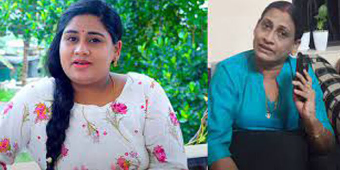 ‘കുഞ്ഞിനെ വരെ വലിച്ചിഴച്ചു’ ; ഡിംപിളിനെതിരെ അധിക്ഷേപം – മറുപടിയുമായി അമ്മ ‘കുഞ്ഞിനെ വരെ വലിച്ചിഴച്ചു’ ; ഡിംപിളിനെതിരെ അധിക്ഷേപം – മറുപടിയുമായി അമ്മ