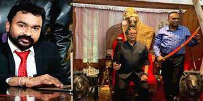 മോൻസന്റെ മ്യൂസിയത്തിൽ പോയതെന്തിന്? ; ബെഹ്റയുടെ മൊഴിയെടുത്ത് ക്രൈംബ്രാഞ്ച് മോൻസന്റെ മ്യൂസിയത്തിൽ പോയതെന്തിന്? ; ബെഹ്റയുടെ മൊഴിയെടുത്ത് ക്രൈംബ്രാഞ്ച്