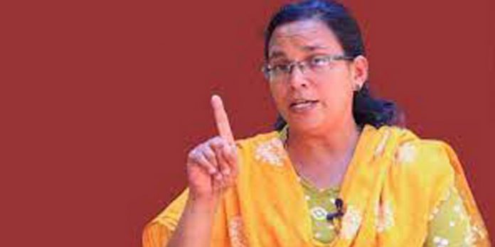 ദത്തുവിവാദം ഗൂഢാലോചനയെന്ന് പ്രതിപക്ഷം ; കെ.കെ രമയുടെ മൈക്ക് ഓഫാക്കി സ്പീക്കര് ദത്തുവിവാദം ഗൂഢാലോചനയെന്ന് പ്രതിപക്ഷം ; കെ.കെ രമയുടെ മൈക്ക് ഓഫാക്കി സ്പീക്കര്