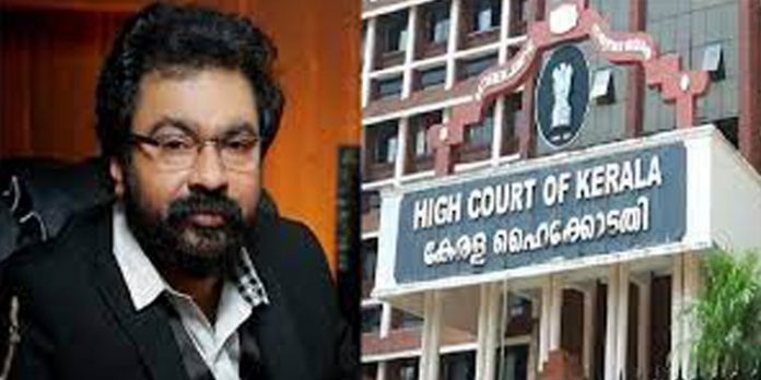 മോൻസൺ മാവുങ്കൽ തട്ടിപ്പുകേസ് ; അന്വേഷണ റിപ്പോർട്ട് ഹൈക്കോടതിയിൽ മോൻസൺ മാവുങ്കൽ തട്ടിപ്പുകേസ് ; അന്വേഷണ റിപ്പോർട്ട് ഹൈക്കോടതിയിൽ