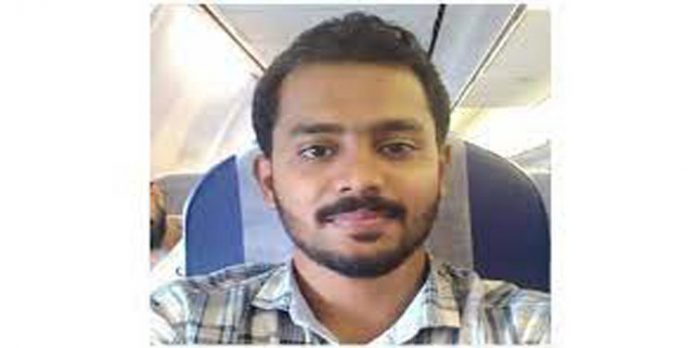 എറണാകുളം സ്വദേശി ഒമാനില് വാഹനാപകത്തിൽ മരിച്ചു എറണാകുളം സ്വദേശി ഒമാനില് വാഹനാപകത്തിൽ മരിച്ചു