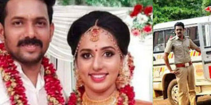 വിസ്മയ കേസ് ; കിരൺ കുമാറിന്റെ ജാമ്യ ഹർജി ഹൈക്കോടതി തള്ളി വിസ്മയ കേസ് ; കിരൺ കുമാറിന്റെ ജാമ്യ ഹർജി ഹൈക്കോടതി തള്ളി