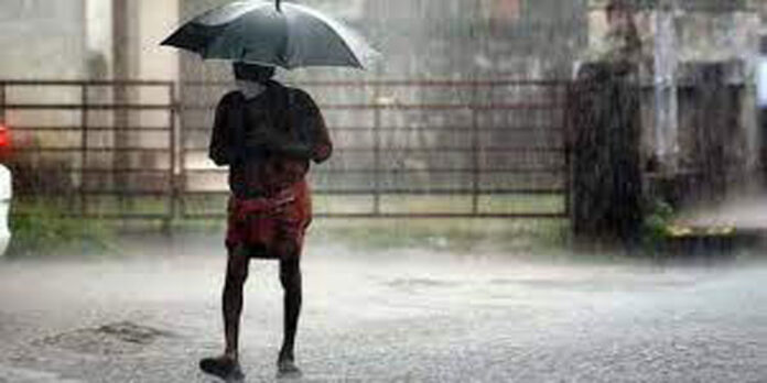 സംസ്ഥാനത്ത് 18 വരെ ശക്തമായ മഴയ്ക്ക് സാധ്യത ; 10 ജില്ലകളിൽ യെല്ലോ അലേർട്ട് സംസ്ഥാനത്ത് 18 വരെ ശക്തമായ മഴയ്ക്ക് സാധ്യത ; 10 ജില്ലകളിൽ യെല്ലോ അലേർട്ട്