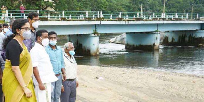 ശബരിമല തീര്ഥാടനം : ദുരന്തനിവാരണ സുരക്ഷാ യാത്ര നടത്തി ശബരിമല തീര്ഥാടനം : ദുരന്തനിവാരണ സുരക്ഷാ യാത്ര നടത്തി