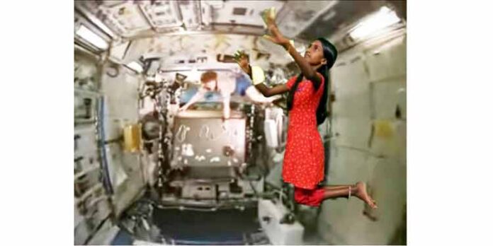 ബഹിരാകാശത്തേക്ക് സാങ്കല്പിക യാത്ര നടത്തി പഴവങ്ങാടി ഗവൺമെന്റ് യുപി സ്കൂൾ ശ്രദ്ധേയമായി ബഹിരാകാശത്തേക്ക് സാങ്കല്പിക യാത്ര നടത്തി പഴവങ്ങാടി ഗവൺമെന്റ് യുപി സ്കൂൾ ശ്രദ്ധേയമായി