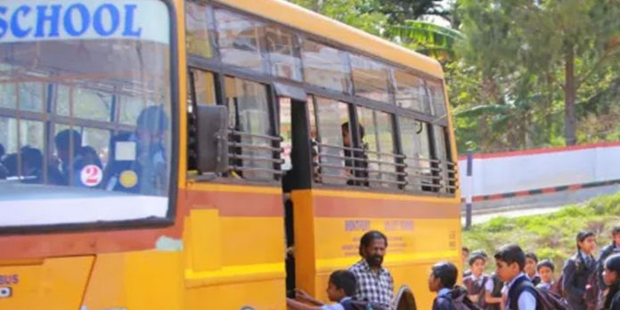വിദ്യാഭ്യാസ സ്ഥാപനങ്ങള്ക്ക് വാഹനനികുതി അടയ്ക്കേണ്ട തിയതി നീട്ടി വിദ്യാഭ്യാസ സ്ഥാപനങ്ങള്ക്ക് വാഹനനികുതി അടയ്ക്കേണ്ട തിയതി നീട്ടി