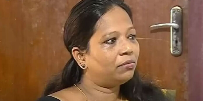 തെരഞ്ഞെടുപ്പിനായി ബിജെപി നല്കിയ പണം നേതാക്കള് വീതിച്ചെടുത്തു ; ആരോപണത്തില് ഉറച്ച് പ്രസീത തെരഞ്ഞെടുപ്പിനായി ബിജെപി നല്കിയ പണം നേതാക്കള് വീതിച്ചെടുത്തു ; ആരോപണത്തില് ഉറച്ച് പ്രസീത