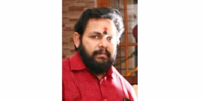 എന്.പരമേശ്വരന് നമ്പൂതിരി ശബരിമല മേല്ശാന്തി ; കല്ലായി സ്വദേശി ശംഭു നമ്പൂതിരി പുതിയ മാളികപ്പുറം മേല്ശാന്തി എന്.പരമേശ്വരന് നമ്പൂതിരി ശബരിമല മേല്ശാന്തി ; കല്ലായി സ്വദേശി ശംഭു നമ്പൂതിരി പുതിയ മാളികപ്പുറം മേല്ശാന്തി